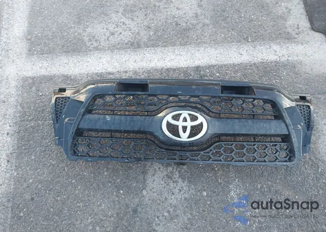 2011 Toyota Tacoma Prerunner V6 z USA, uszkodzony, nr VIN 3TMKU4HNXBM027355